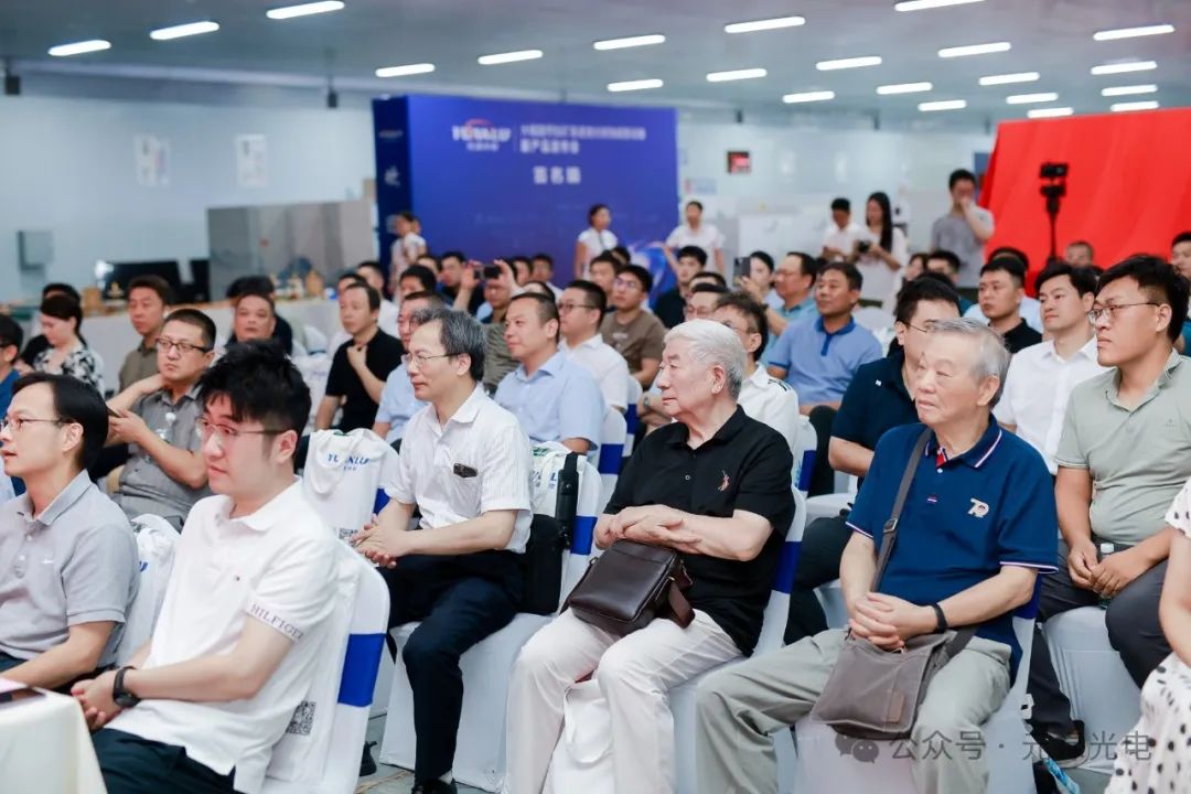 1729749293125193.jpg 1729749293125193.jpg